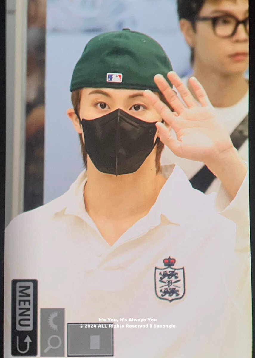 240801 GMP 입국

birthday boy ✨ 

#마크 #MARK #マーク