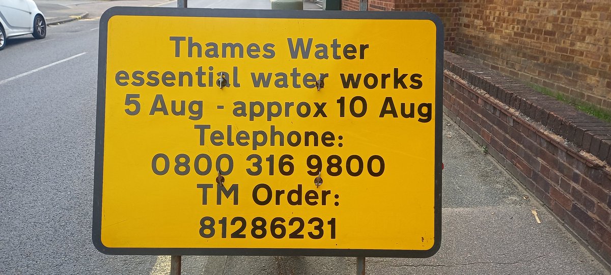 Road Closure from 5 August 
Farwig Lane junction with London Lane will be closed for up to a week whilst Thames Water install a new water connection to a property.
#Plaistow #Bromley