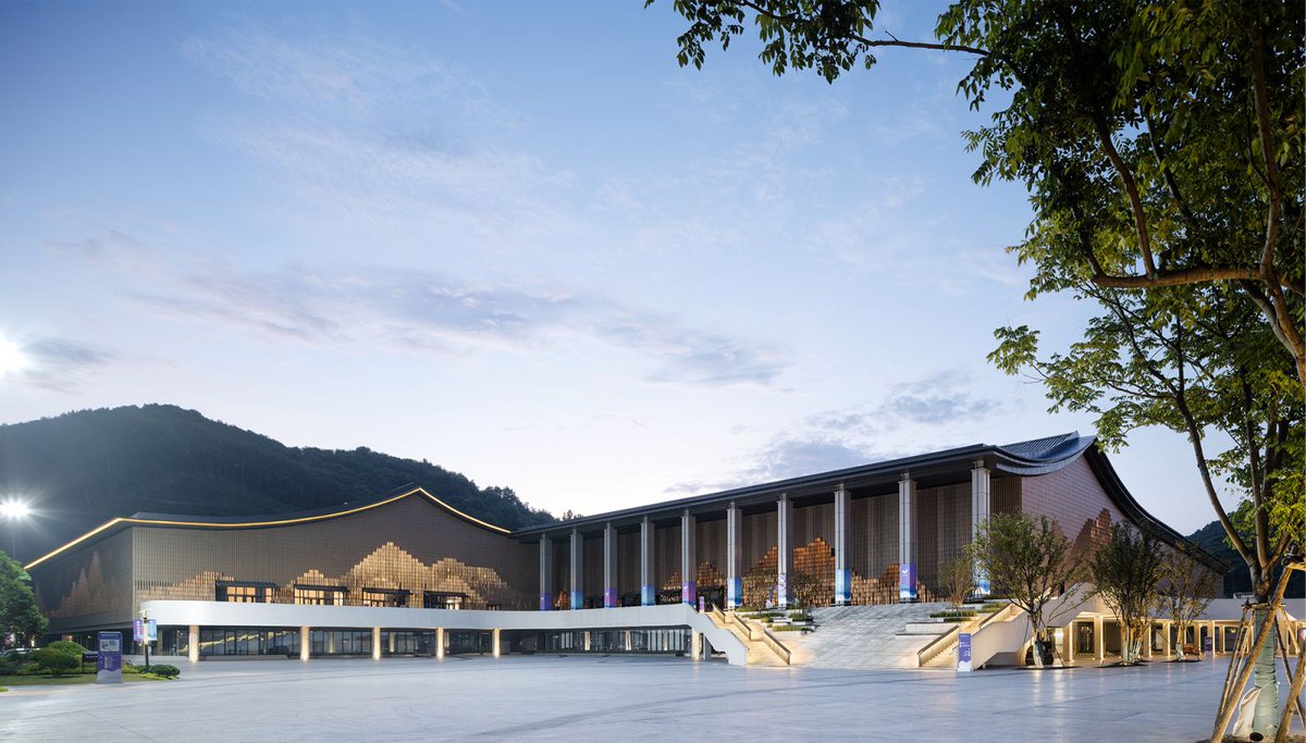 aasarchitecture's tweet image. Fuyang Yinhu Sports Center by ACRC and UAD
#architecture #sportcenter tinyurl.com/4dxm7a8r
