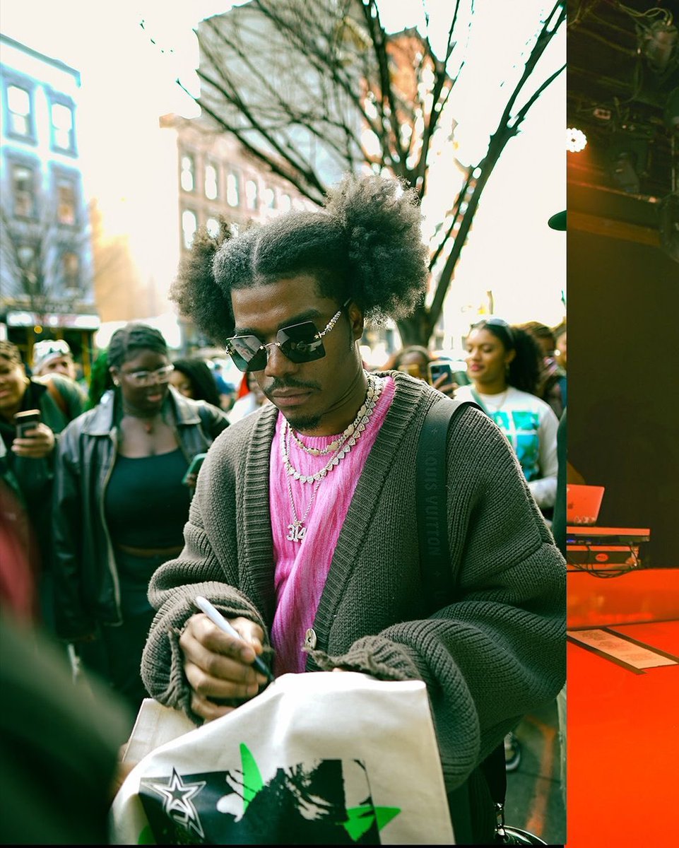 Deeds Magazine tweet media