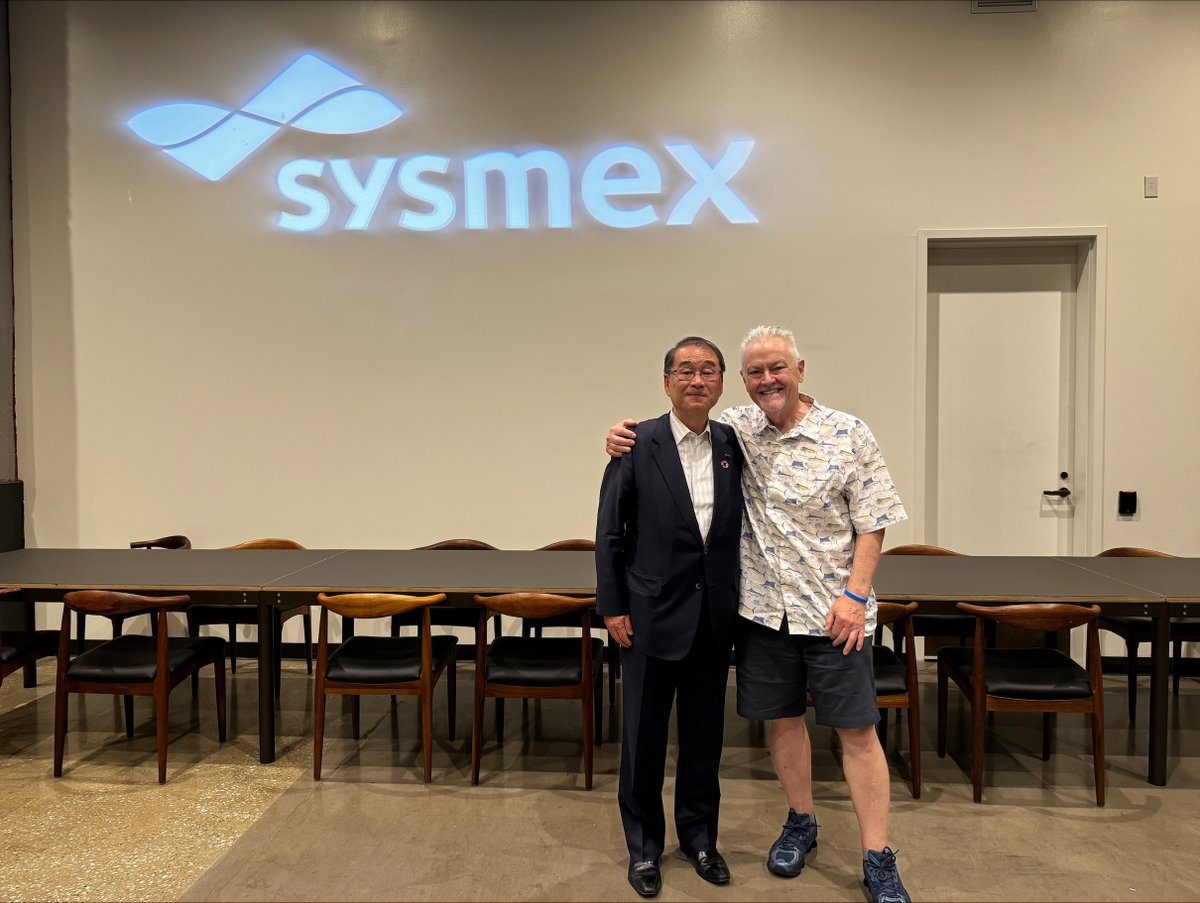 compassgrouplab's tweet image. Stan Schofield and the Sysmex Team at the ADLM Conference in Chicago!