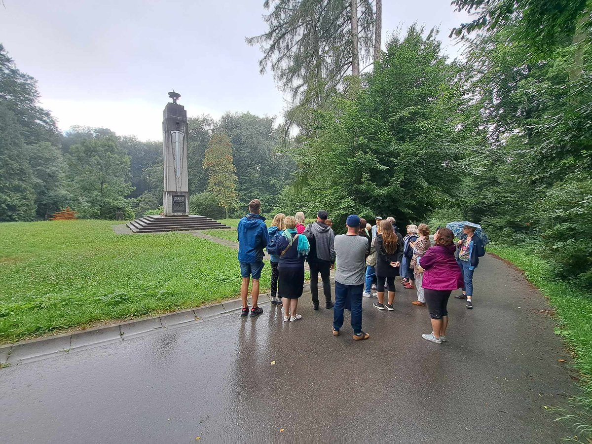 yahadinunum's tweet image. Yahad - In Unum is proud of our long term partnership with the Museum, which has been developing since 2018. This was an important time for meeting, sharing experiences, and reflecting on the continuous improvement of teaching methods.  #BeyondMemory