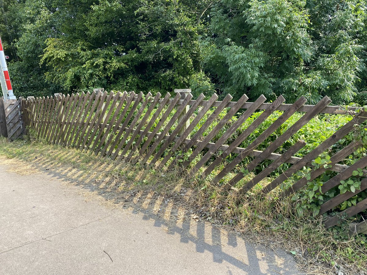 Was a hot day but managed to get a good days work done e down at Lydney junction station. #deanforestrailway