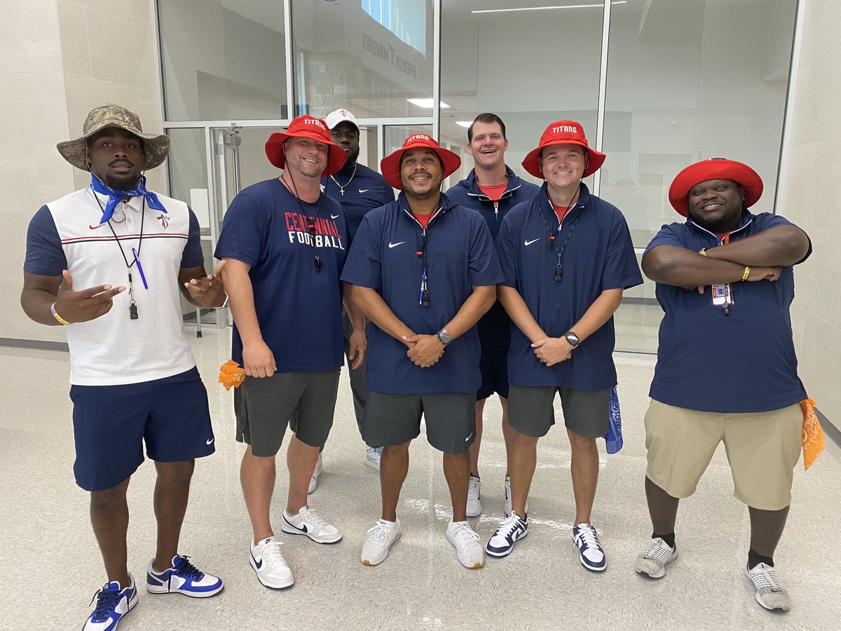 Who said Coaches doesn’t show SCHOOL SPIRIT?? Great job Titan Coaches on our FIRST professional development day as “Camp Counselor” 🔥 #TitanNation #ProfessionalDevelopmentDay 📚