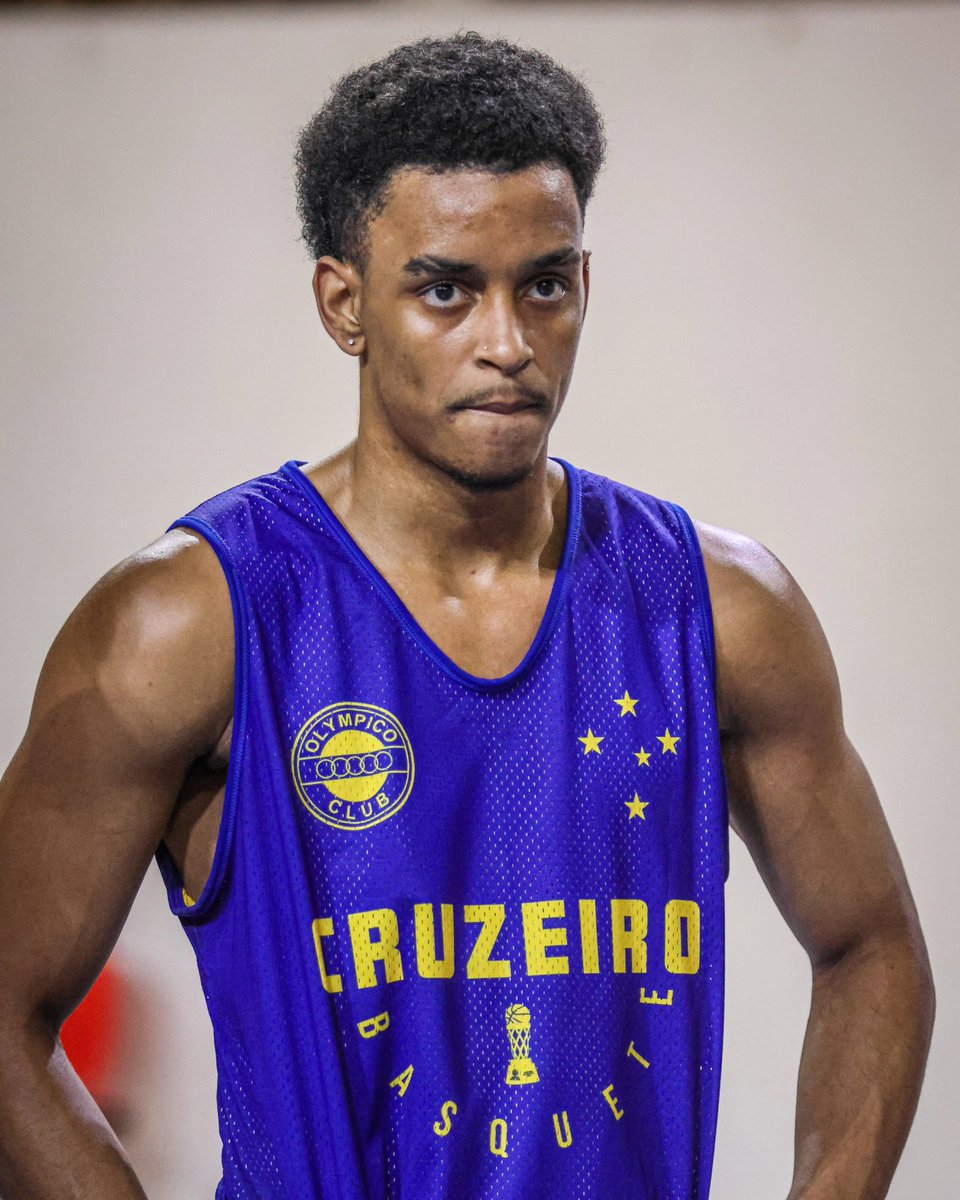 crzbasquete's tweet image. 🏀 O Cabuloso das quadras segue sua rotina diária de treinamentos no Olympico Club, em processo de evolução para a fase final da LDB 2024!

Seguimos firmes! 💪🏻🦊 

#cruzeiro #cruzeirobasquete #ldb
