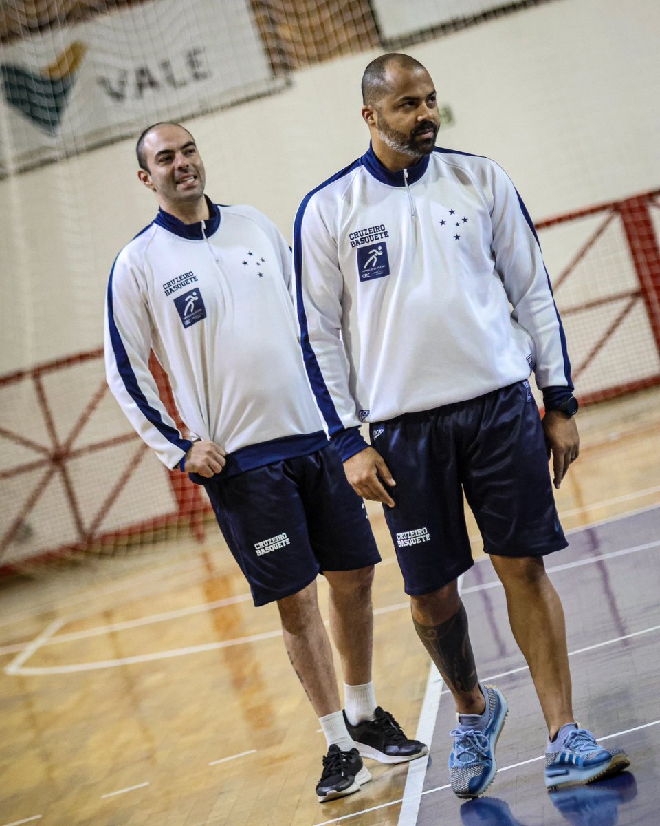 crzbasquete's tweet image. 🏀 O Cabuloso das quadras segue sua rotina diária de treinamentos no Olympico Club, em processo de evolução para a fase final da LDB 2024!

Seguimos firmes! 💪🏻🦊 

#cruzeiro #cruzeirobasquete #ldb