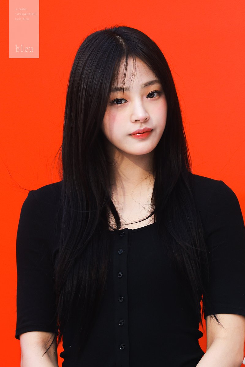 Bleu_0507's tweet photo. 240801

☀️🌞☀️🌞 오키나와🏖️

#민지 #뉴진스 #NEWJEANS #MINJI https://t.co/QWfDvNSlne