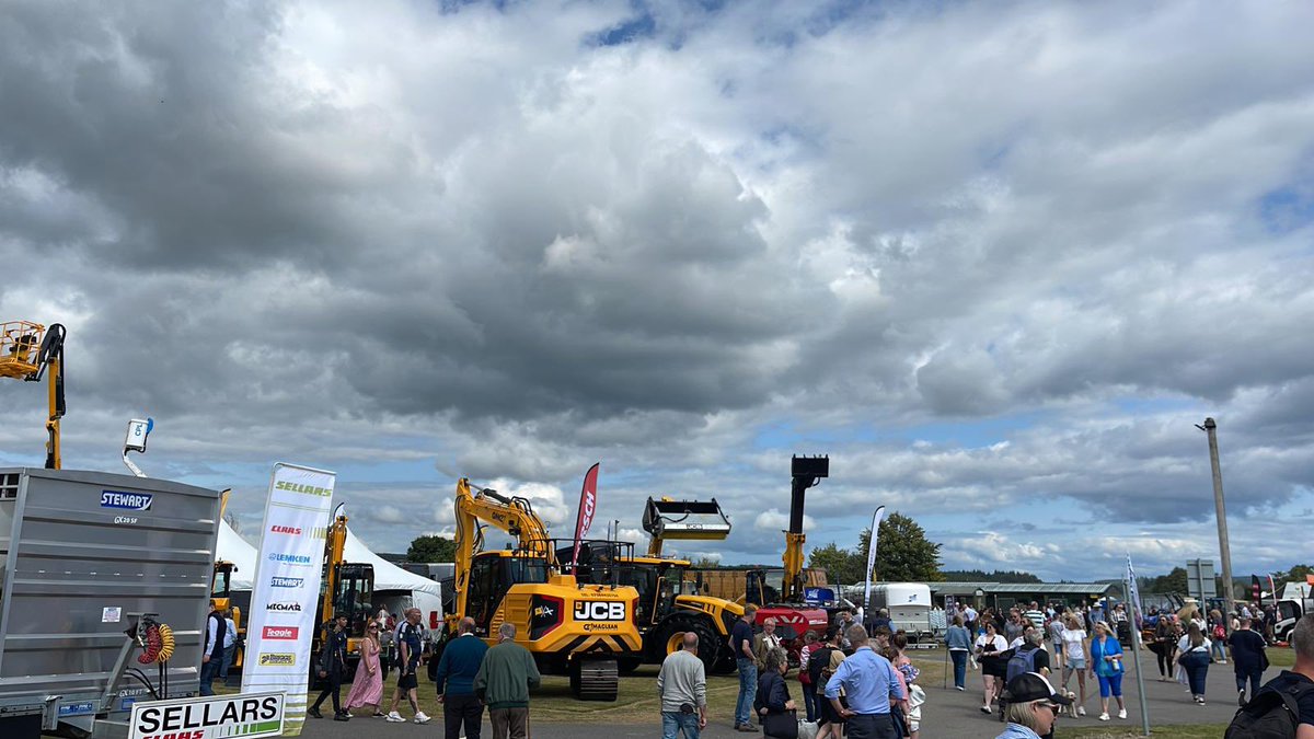It’s been a great show up at Black Isle with our dealer Angus Innes at CS Machinery  ☀️🏴󠁧󠁢󠁳󠁣󠁴󠁿
“A fantastic event showcasing a large variety of machinery covering all sectors from plant, wagons, agriculture, construction” - Shaun
#flails #excavatorattachments #concretemixingbucket
