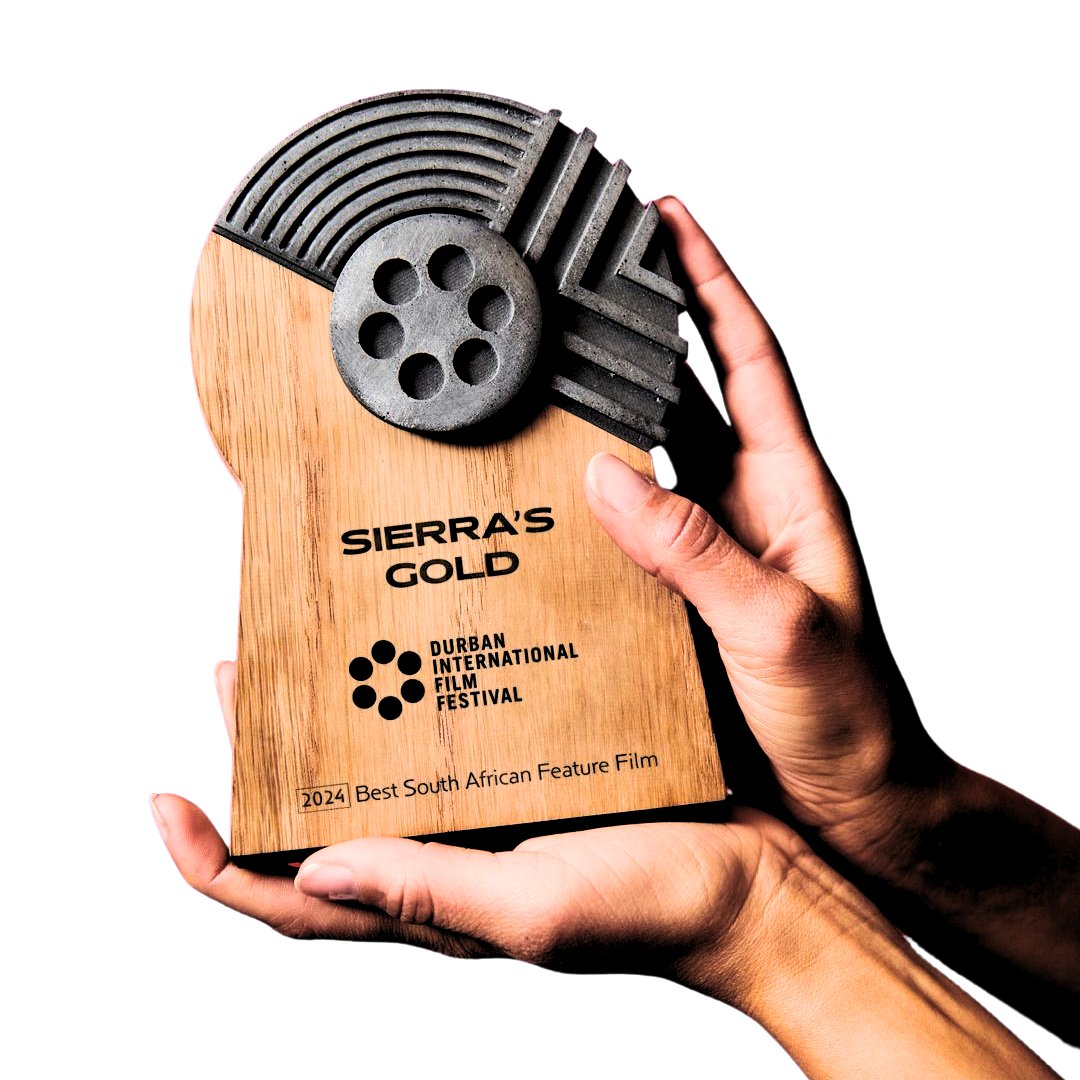 Issey Rose tweet media