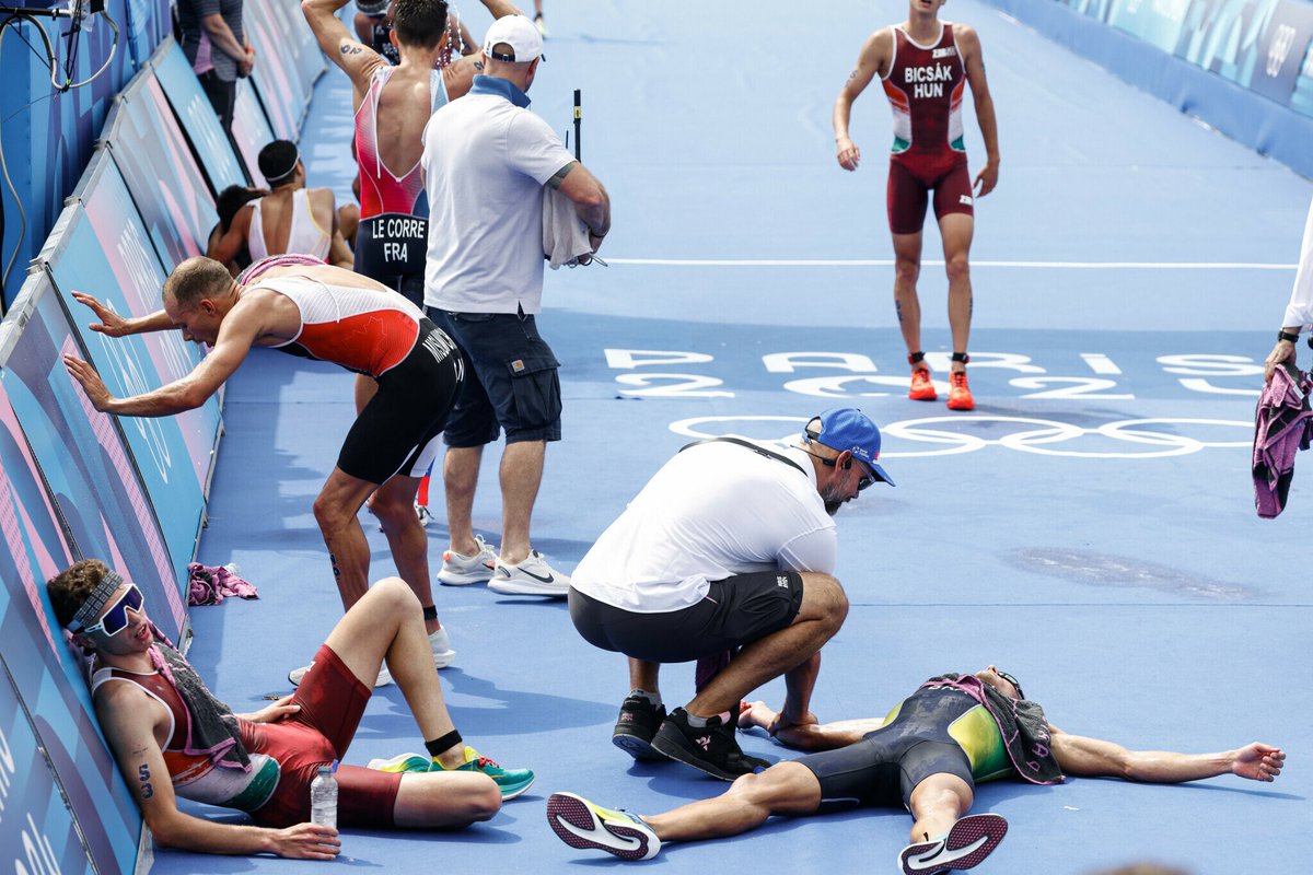 FFLose's tweet photo. Les fins de triathlon ressemblent étrangement aux sorties de boite au Royaume-Uni https://t.co/lRMrIAXNAP
