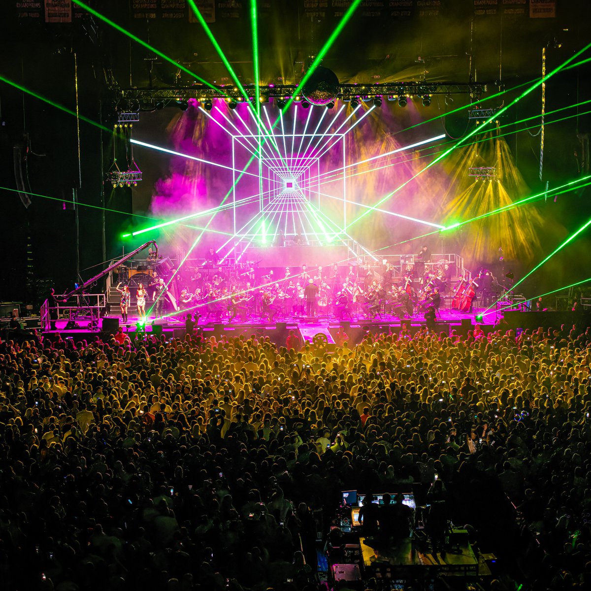 Did you know <a href="/LushOfficial/">Lush!</a> was meant to be a one-off show to celebrate the 20th Anniversary of Lush! Nightclub? 🎉

Lush! Classical returns to The SSE Arena, Belfast on Saturday 12 October. 🪩

 ➡️ Book now: bit.ly/LushClassicalTW