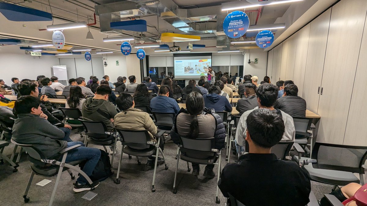 gdgcloudlima's tweet image. El martes tuvimos un gran #IOExtended🫂🎉🥹
Agradecemos enormemente a @nttdatalatam por todo el apoyo brindado
También a nuestros speakers @julissarparco, @KateChauca, #VictoriaUbaldo, @tohure_ y a toda la #comunidad que estuvo presente haciendo posible el evento
@GoogleDevsLATAM