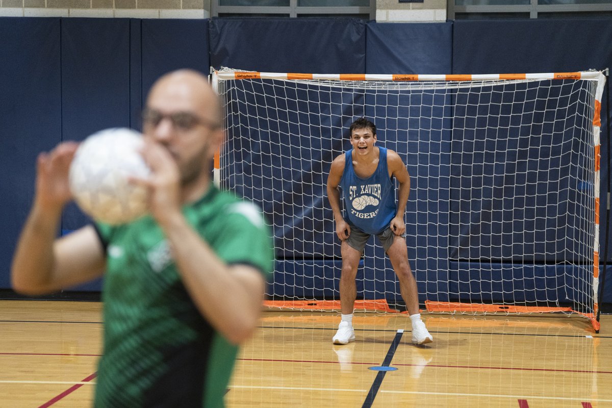 DCTeamHandball's tweet image. 6:30 PM Tonight. We practice.

Silver Spring Intermediate Neighborhood Park
7801 Chicago Avenue
Takoma Park, MD 20912

#handball #teamhandball