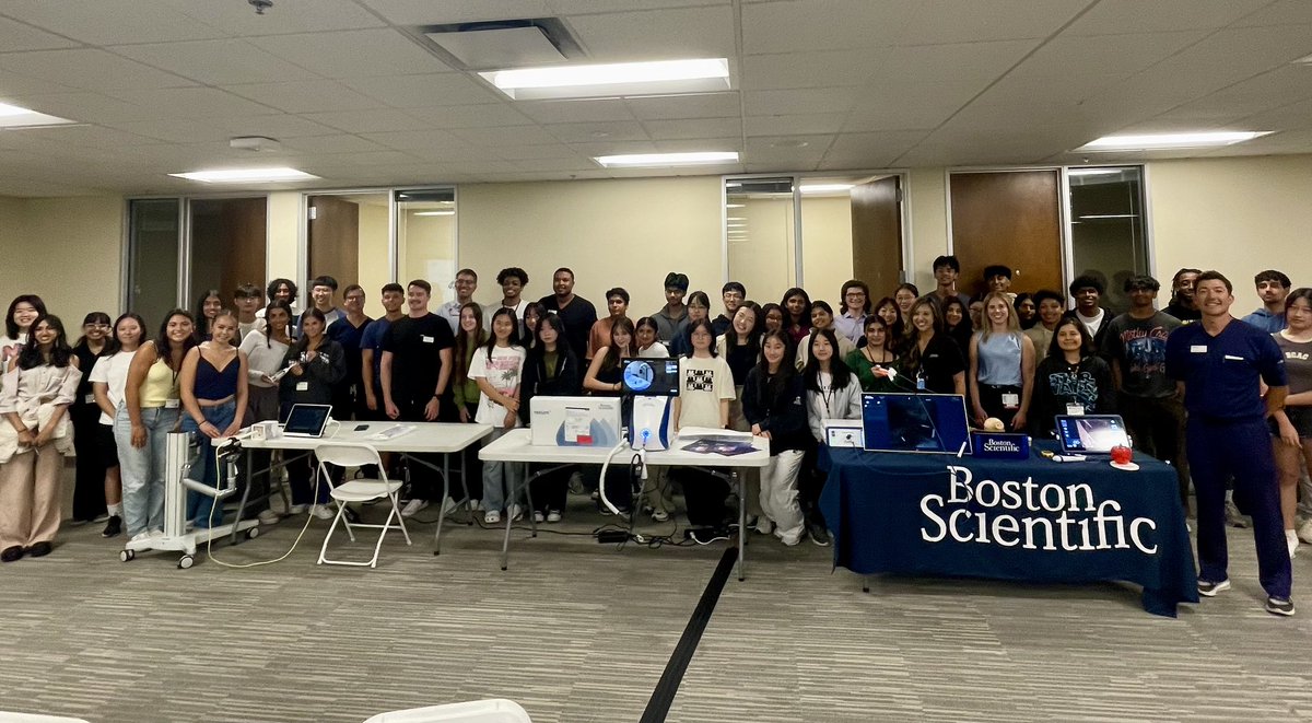 RyanColligan's tweet photo. The next generation of healthcare workers is strong 💪🏼. Thank you to @StanfordMed and Dr. Massoudi for the opportunity to help support this valuable Tri Valley Program for HS students interested in careers in medicine. https://t.co/ZIRLSEXjUJ