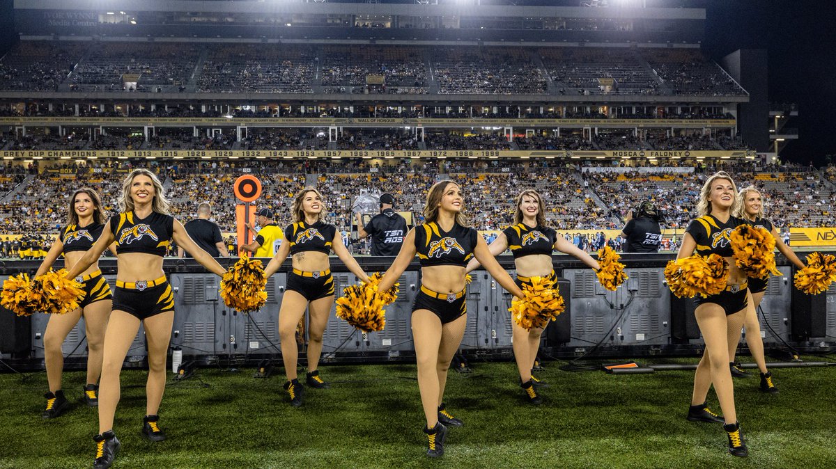 TicatsDC's tweet photo. Tim Hortons Field.jpg
#TBT to our last #GameDay in #TheHammer ๐จ
#TimHortonsField // #Ticats https://t.co/YYvoBib3BI