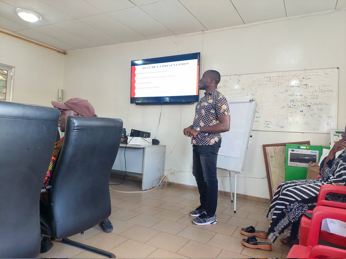 Du 29 juillet au 01 août 2024, nous étions présents à l'atelier de formation des Agents de Santé et Relais Communautaires sur la prévention des violences gynécologiques et obstétricales à la Direction préfectorale de la santé de Labé. 
<a href="/amrefwa/">Amref West Africa</a>
<a href="/Amref_Worldwide/">Amref Health Africa</a> 
<a href="/AFD_France/">Agence Française de #Développement (AFD) 🇫🇷 🇪🇺</a>