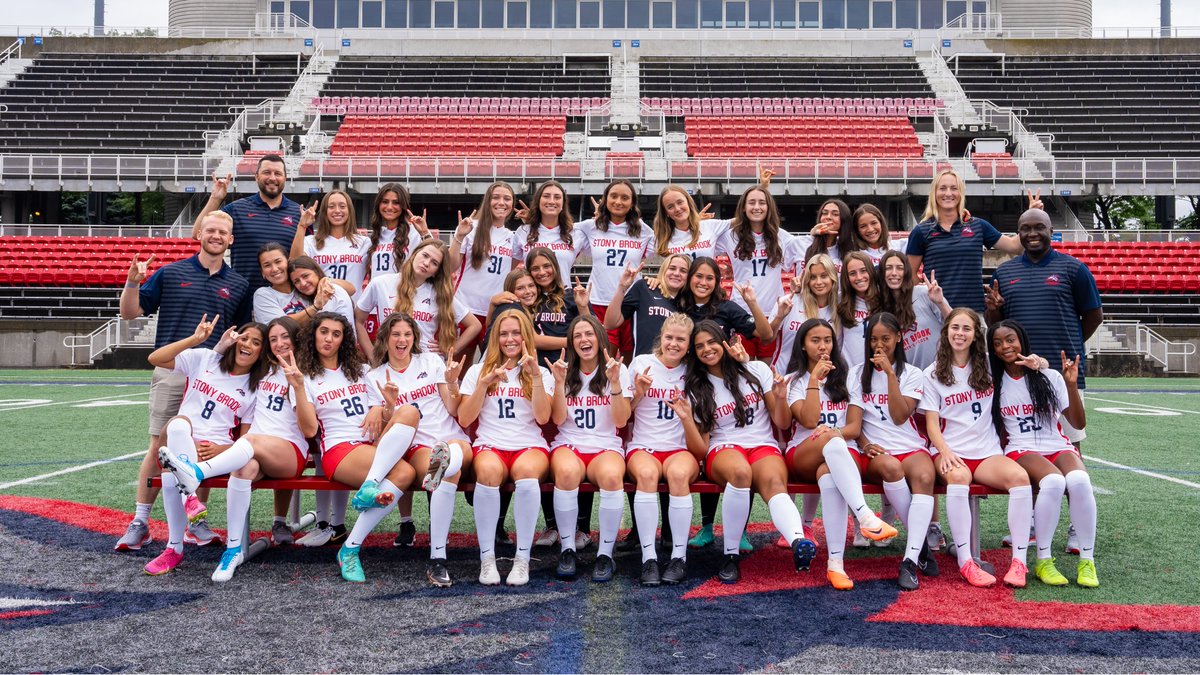 Serious 😐→ Silly 🤪

🌊🐺 x #NCAASoccer