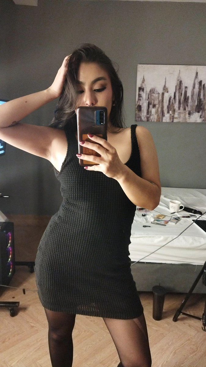 KeisySaki's tweet photo. Ready to make you feel like a thing? #bdsmِ #domina https://t.co/lWPhlGncY3