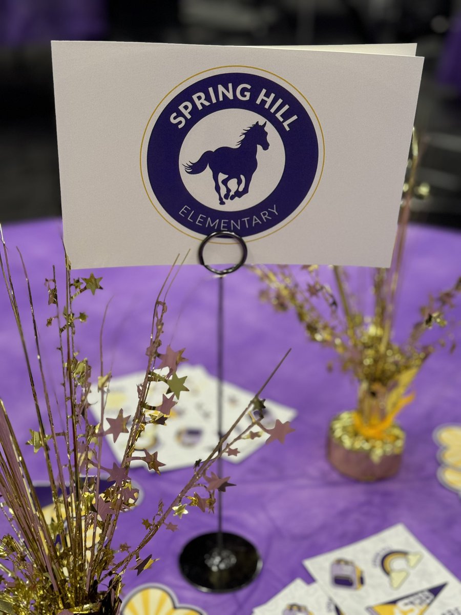 Can’t wait to welcome all of our new team members tomorrow! #Learn230 <a href="/SHSchools/">Spring Hill Schools</a> <a href="/ErinSmith1981/">Dr. Erin Smith</a>