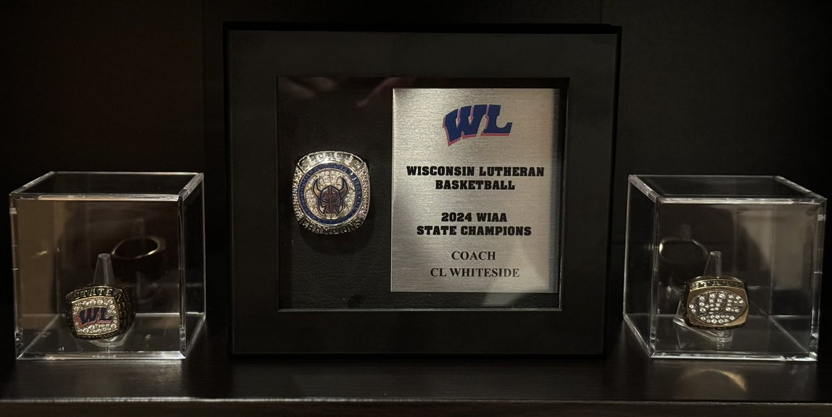 ChampionLife23's tweet image. The light hit the ice different… #ChampTalk #Prevail