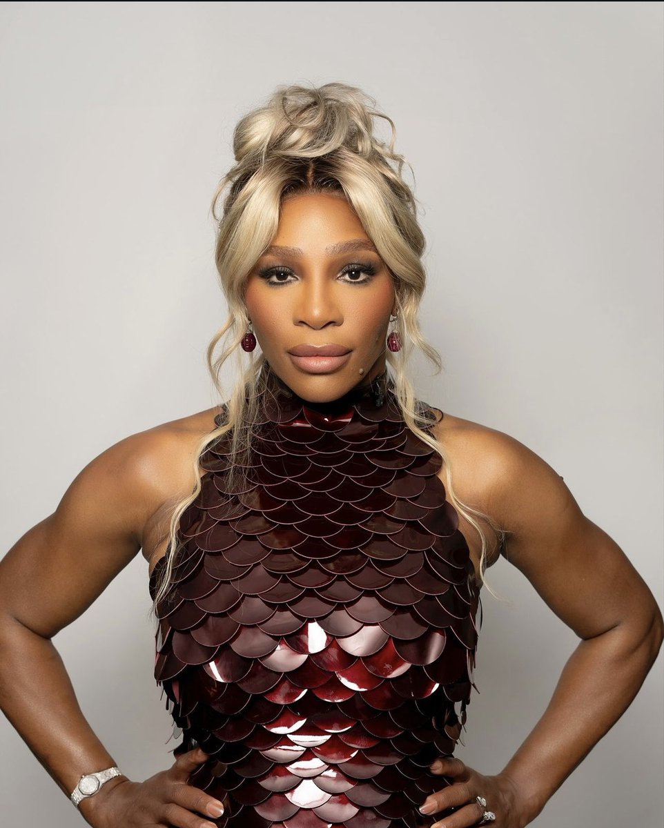 TamalaClarice's tweet photo. @serenawilliams hostess the 2024 @ESPYS wearing @Ferragamo 

Stylist: Kesha McLeod 
Market Editor + Style Assist: @TamalaClarice 

#espy #SerenaWilliams https://t.co/t6wVBhg3bu