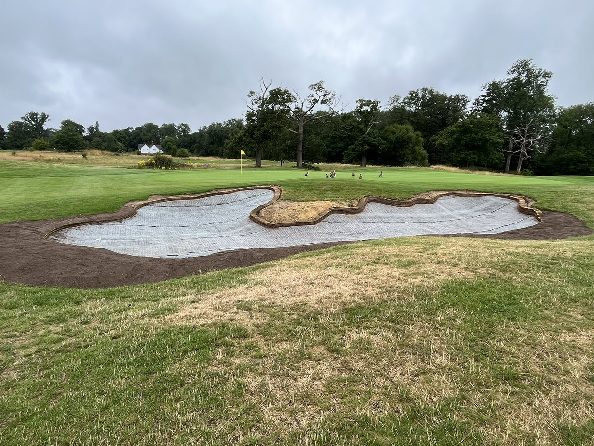 Ross Jones tweet media