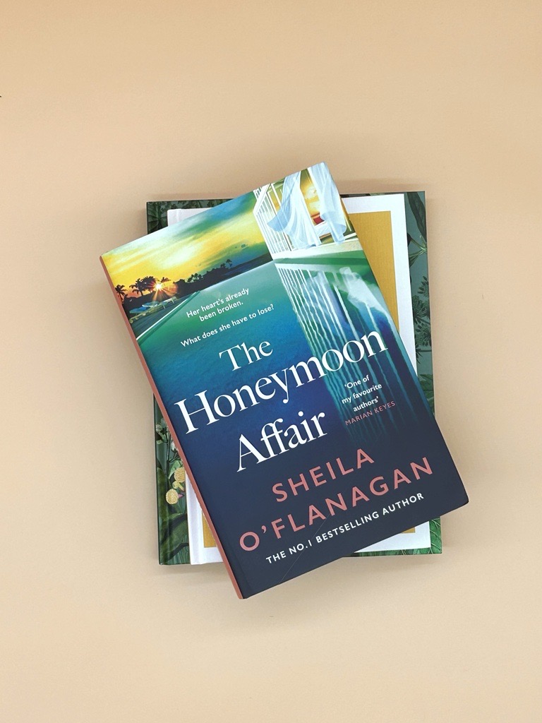 MobiusBooksUS tweet media