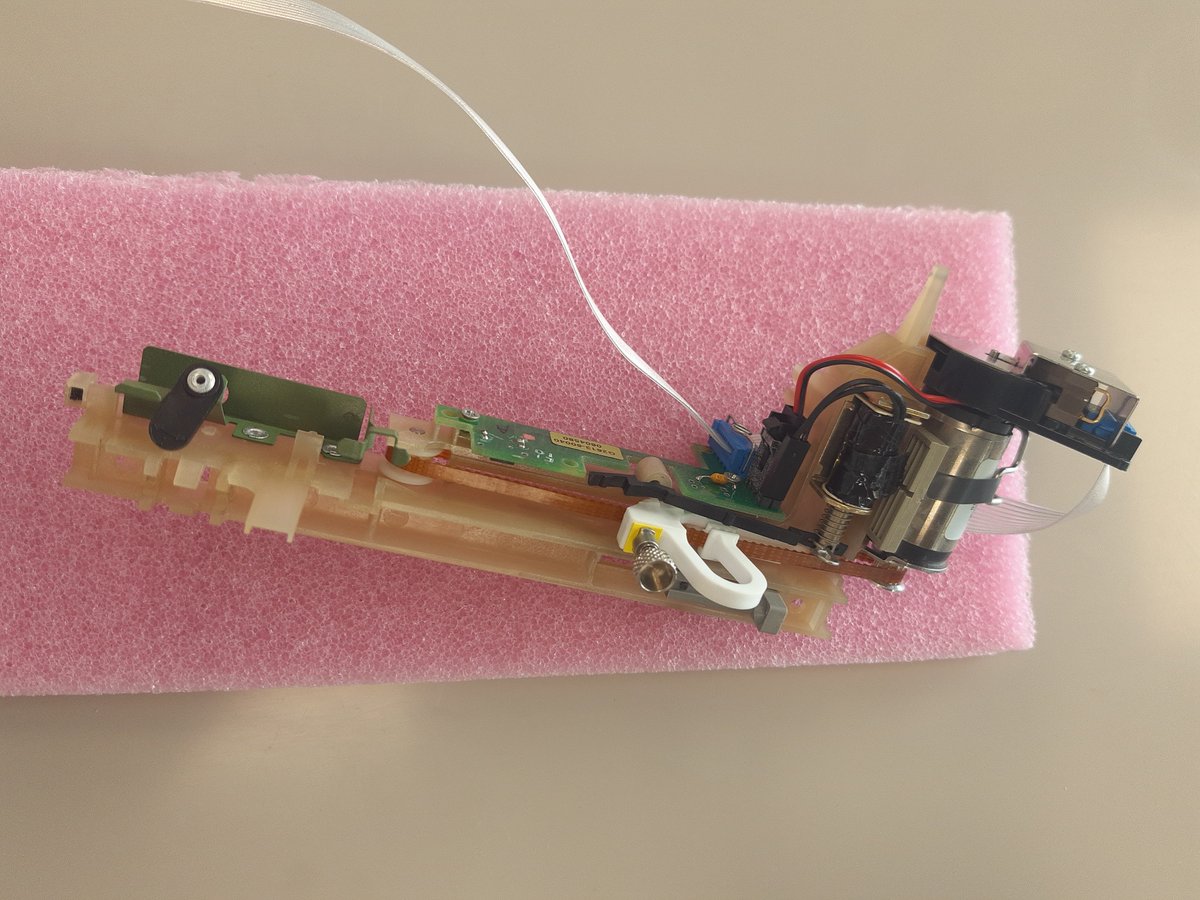 delia_analytik's tweet photo. So today is syringe carriage day! https://t.co/4OmMruHRbs