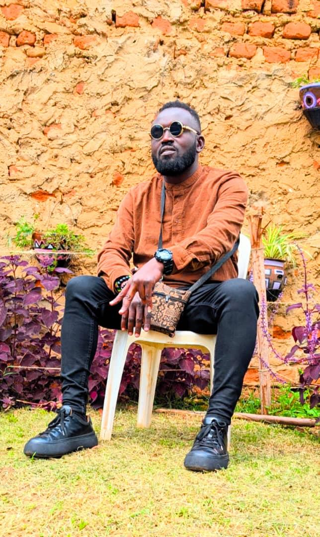 Eripark 30th August with Awilo
