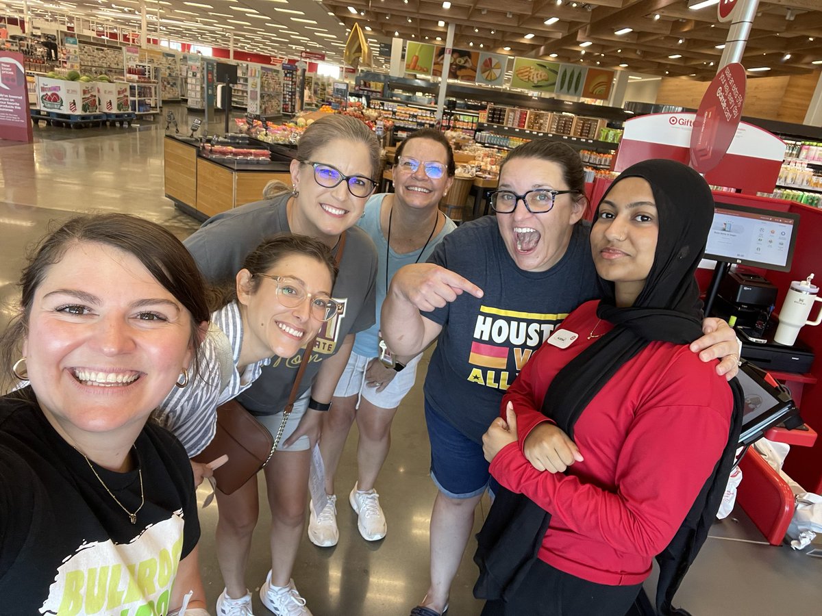 Jennifer Dees tweet media