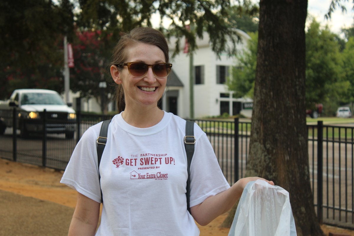 Don't forget to sign up by August 9th for Get Swept Up! This is a great way to get involved in your community and help keep Starkville beautiful! Learn more at starkville.org/the-partnershi….
