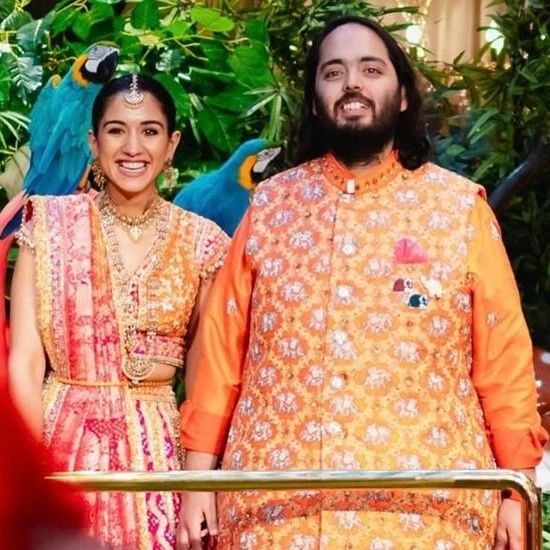 The #AnantAmbani wedding is a breathtaking celebration of love and tradition.