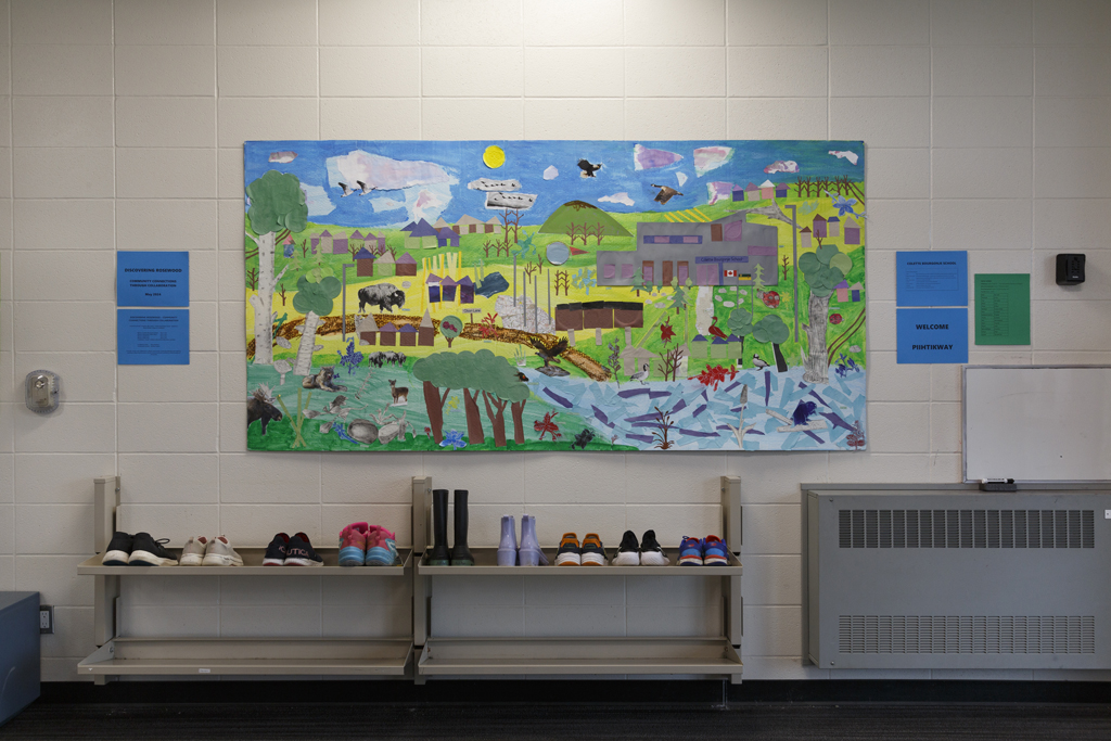 Colette Bourgonje School Collaborates With Local Artist Diana Roelens

Learn more: spsd.sk.ca/division/news/…