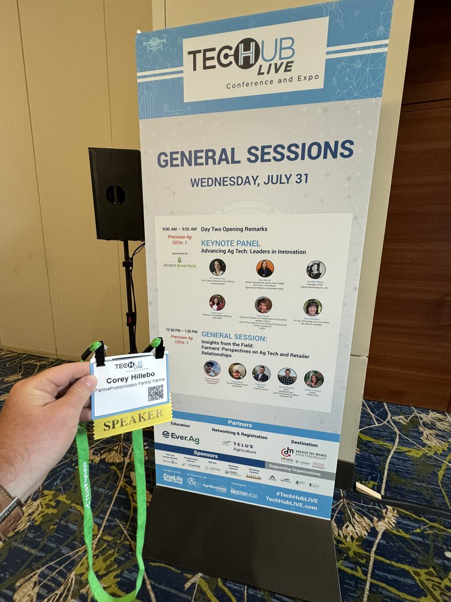 corn_porkNbeans's tweet image. Got the chance to get on stage at #TechHubLIVE  in Des Moines, IA yesterday.  If you’re at all involved in Ag Tech I would not miss this event next year in Des Moines next July.  Thanks for having me and @Farm4ProfitLLC .