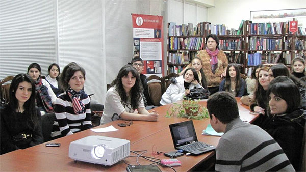 AYsselar's tweet image. En dan nèt doen alsof #Armenië één of ander achterlijk land is.  
Ja, als je de #hangmat van #sociale #voorzieningen verkiest boven eigen prestatie dan ga je naar # Nederland (#HetLandVanGekkeHenkie).