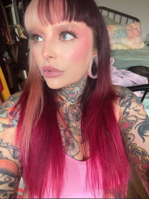 🩷 💖 🩷 https://t.co/igQf4LtCcn<a href="/tag/mvsales"class="tags"><span>#mvsales</span></a>