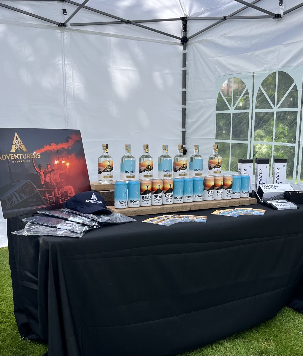 Adventurersdks's tweet photo. Looking for forward to Peterborough @P_C_R_C Summer Regatta on 10th 11th August - racing with @Tyne_Rowing and running my @Adventurersdks stall offering our Gin's and Pale Ale's and Ella in the Arctic Chocolate #rowing #peakbagging #gin #palealebeer https://t.co/NDOC6hYMUe