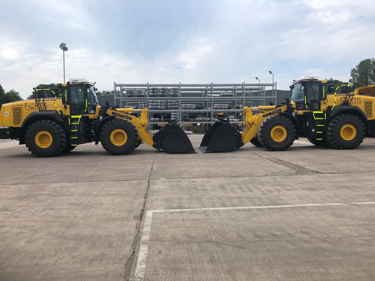 We are pleased to announce the arrival of two new
@MarubeniKomatsu WA475 Loading Shovels to our fleet. These loading shovels will enhance operational capabilities and provide improved efficiency and reliability across two of our sites.