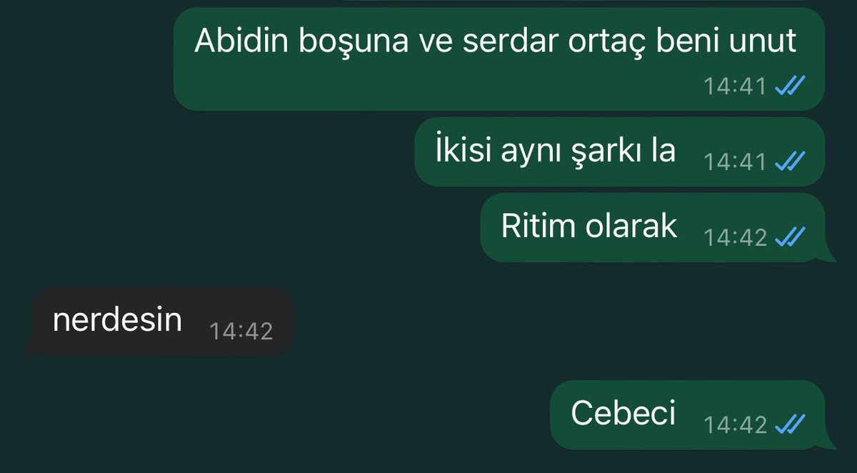 esmmeric's tweet photo. Geç kaldığım yerlere karşı işe yaramayan dikkat dağıtma yöntemlerim https://t.co/sqSEu0W3Ag