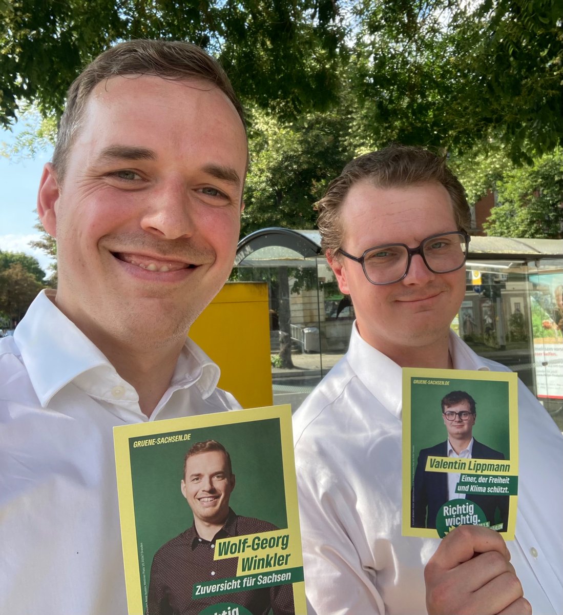 der_wolf_aus_dd's tweet photo. Diese beiden netten Herren kann man bei der #Landtagswahl mit der Erststimme wählen.
@VaLippmann in der #Altstadt, in #Pieschen und in #Strehlen, mich in #Prohlis und #Tolkewitz 👋 https://t.co/3kY3mwm8ou