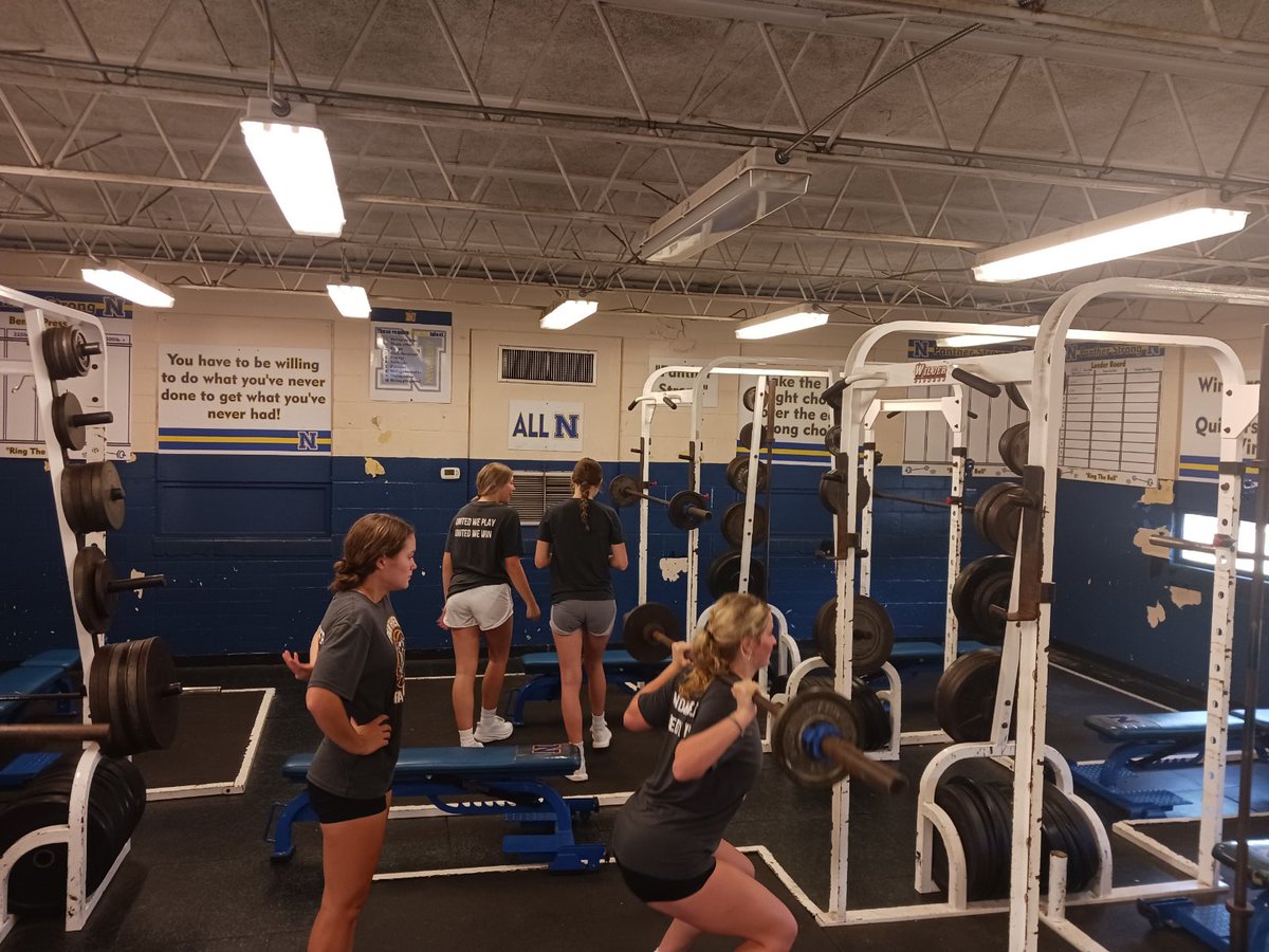 NHSPantherVB's tweet photo. Kicking off the season 🏋️‍♀️ https://t.co/hQwnj7lMZ1