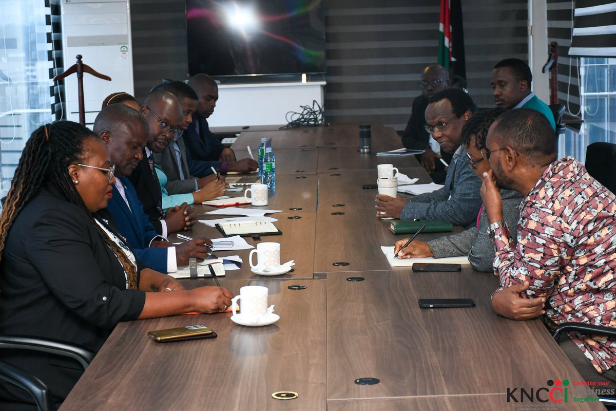 PatrickNyangwe5's tweet photo. This morning, a key engagement took place between KNCCI, led by KNCCI President Dr. Erick Rutto, and the Council of Economic Advisors to the President led by David Ndii. 

This was a strategic meeting to gear the country to economic recovery. https://t.co/aDaolrUqNS
