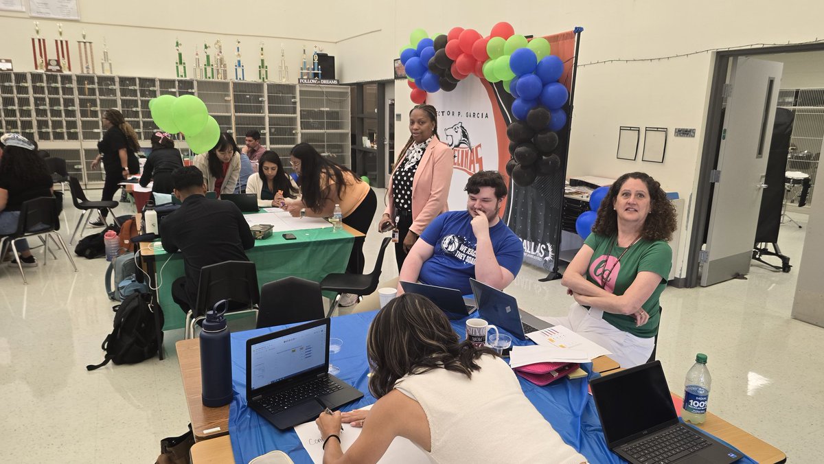 H.P. Garcia MS, IB World School (@garciams_disd) on Twitter photo Welcome back teachers! Garcia teachers are ready to Level Up by learning how to use data to drive instruction. Welcome back teachers! Garcia teachers are ready to Level Up by learning how to use data to drive instruction.