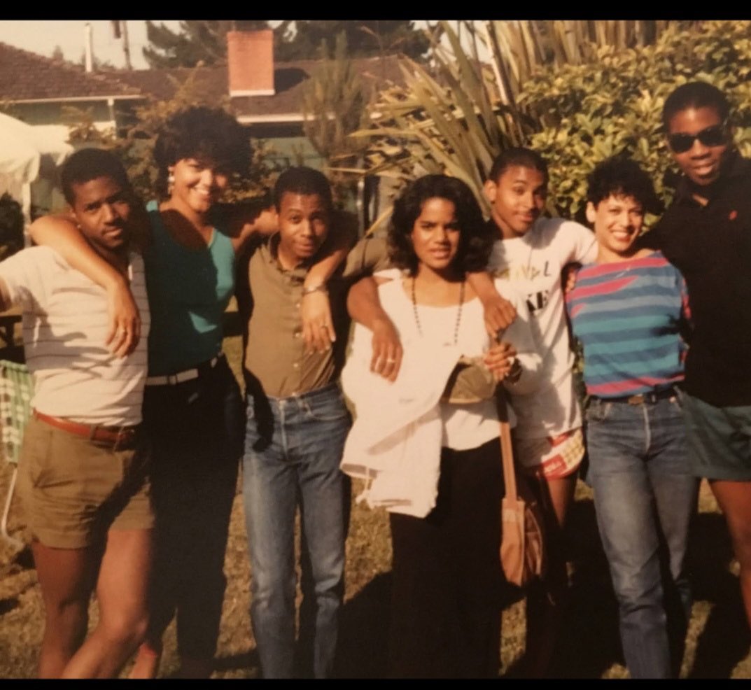 M5squared's tweet photo. Wait a minute…you mean to tell me all of my life, and my brothers life, Kamala wasn’t  Black, even in ‘83 in Oakland with all us born and raised in Oakland Black kids.  

She told you, but never told me???? And her mama told you something different than she told Kamala and Maya, her sister.  Holy moly