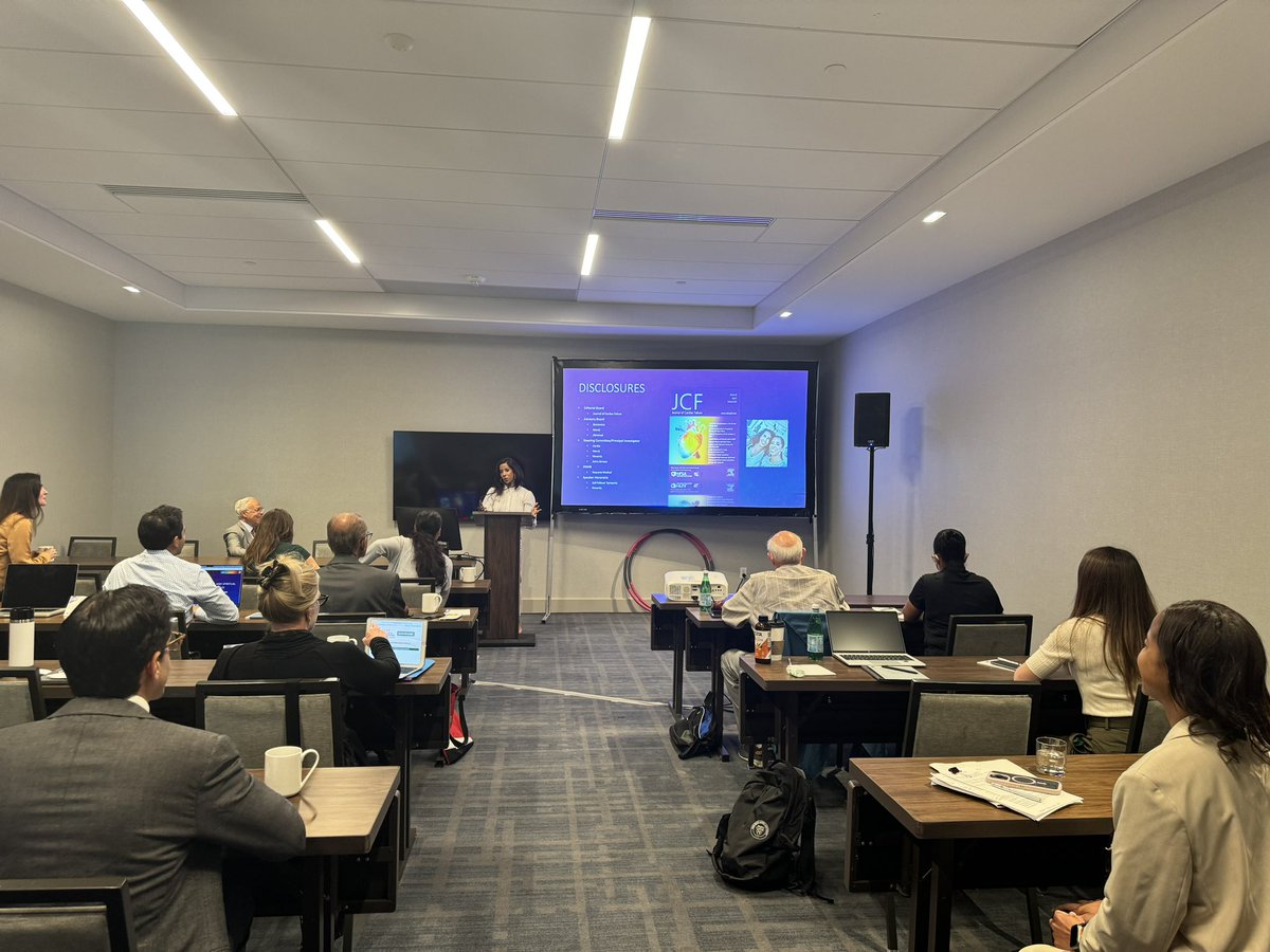DrMarthaGulati's tweet image. @JCardFail Representing!
The amazing @dranulala takes the stage!  To talk about the holistic approach to CVD risk reduction! #functionnotfailure 
#CVPrev #LifestyleMasterclass #ASPC2024
