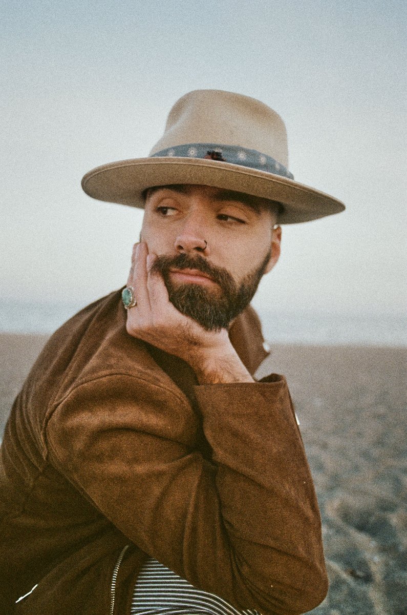 The Horseshoe Tavern (@horseshoetavern) on Twitter photo 💥SUPPORT ANNOUNCED💥Singer-songwriter, multi-instrumentalist, and producer <a href="/ConorGainsMusic/">Conor Gains</a> will join <a href="/mrdavyknowles/">davyknowles</a> on August 14th here at the Horseshoe Tavern!
Tickets remain at showclix.com/event/davy-kno… 💥SUPPORT ANNOUNCED💥Singer-songwriter, multi-instrumentalist, and producer <a href="/ConorGainsMusic/">Conor Gains</a> will join <a href="/mrdavyknowles/">davyknowles</a> on August 14th here at the Horseshoe Tavern!
Tickets remain at showclix.com/event/davy-kno…