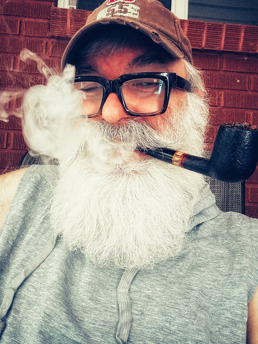 animbear's tweet image. Smoke ring practice.