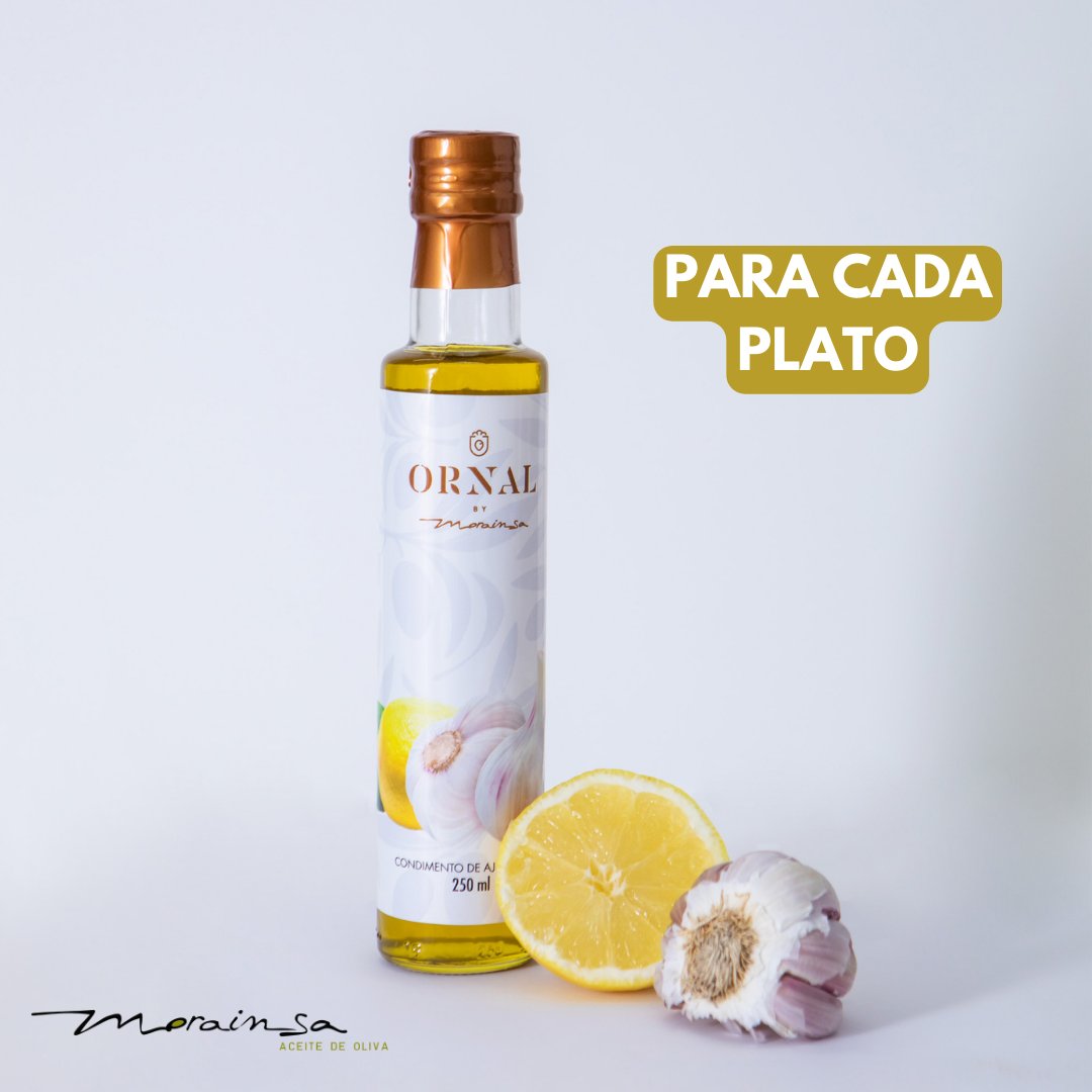 Haz que tus platos tengan un extra de sabor con nuestros Aceites de Oliva Virgen Extra aromatizados.

Trufa, Guindilla, Ajo y Limón o Romero y Tomillo, escoge el más adecuado en todo momento.

Da un toque diferente e innovador a tus comidas y sorprende a tus familiares y amigos😉