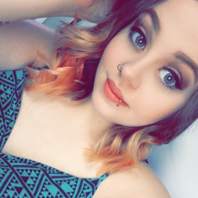Steph_Taylor011's tweet photo. #NewProfilePic https://t.co/6D5OZ5UH5z