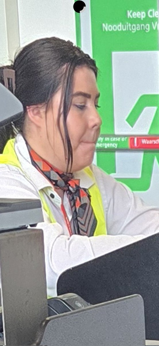 doggo_mark's tweet photo. @Schiphol @easyJet Penned in a gate due to a "technical issue" with the flight. Asked to go to toilet not allowed as will be unboarded. Rude staff enjoying it and trying not to laugh. Basic human right to use the loo #disgraceful #rude #dilemma https://t.co/kk5vawvvm0